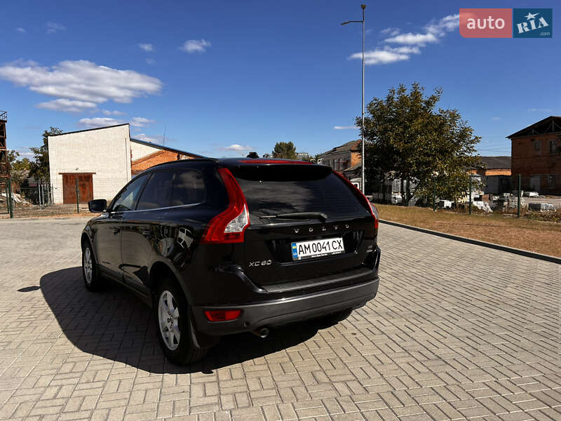Внедорожник / Кроссовер Volvo XC60 2009 в Житомире