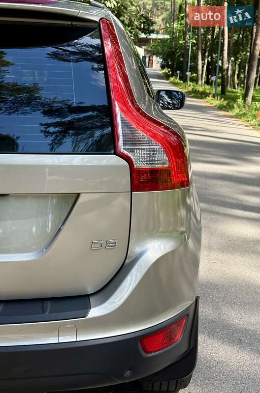 Внедорожник / Кроссовер Volvo XC60 2012 в Киеве
