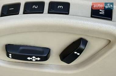 Внедорожник / Кроссовер Volvo XC60 2012 в 