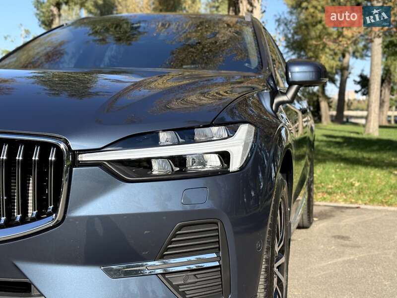 Внедорожник / Кроссовер Volvo XC60 2023 в Киеве