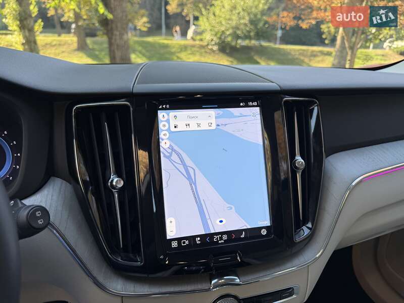 Внедорожник / Кроссовер Volvo XC60 2023 в Киеве