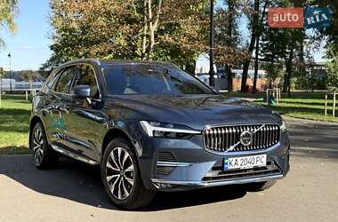 Позашляховик / Кросовер Volvo XC60 2023 в 