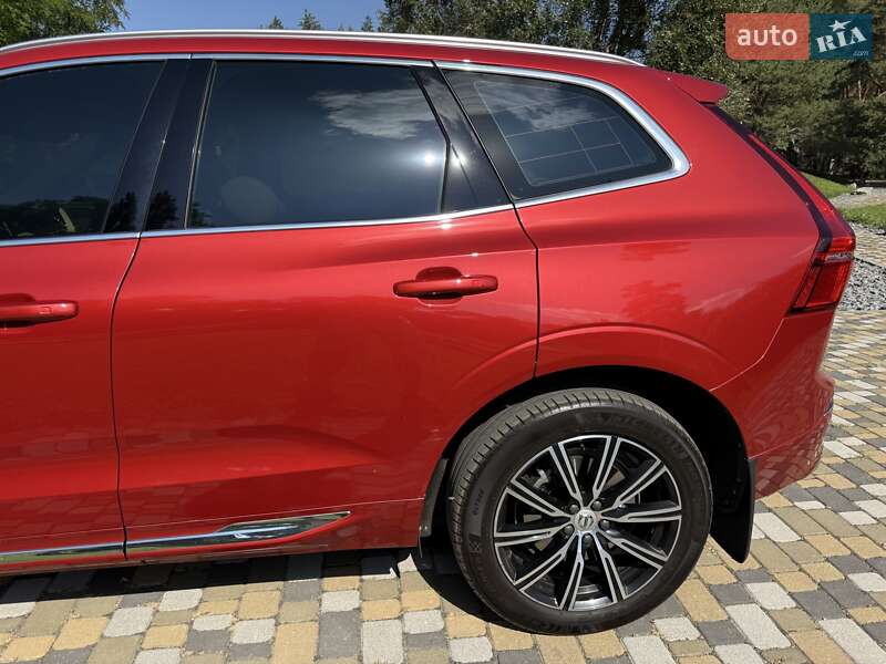 Внедорожник / Кроссовер Volvo XC60 2020 в Днепре