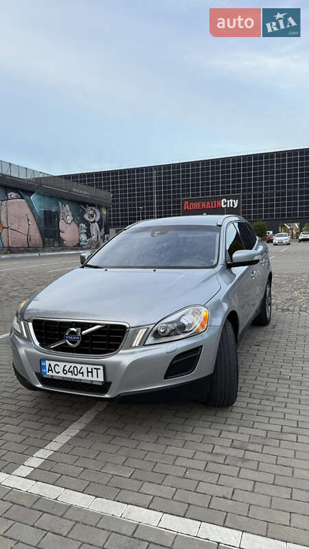 Внедорожник / Кроссовер Volvo XC60 2011 в Луцке