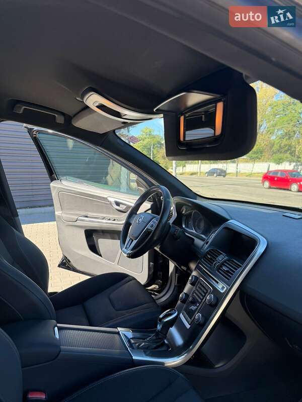Внедорожник / Кроссовер Volvo XC60 2013 в Киеве фото 9 Внедорожник / Кроссовер Volvo XC60 2013 в Киеве