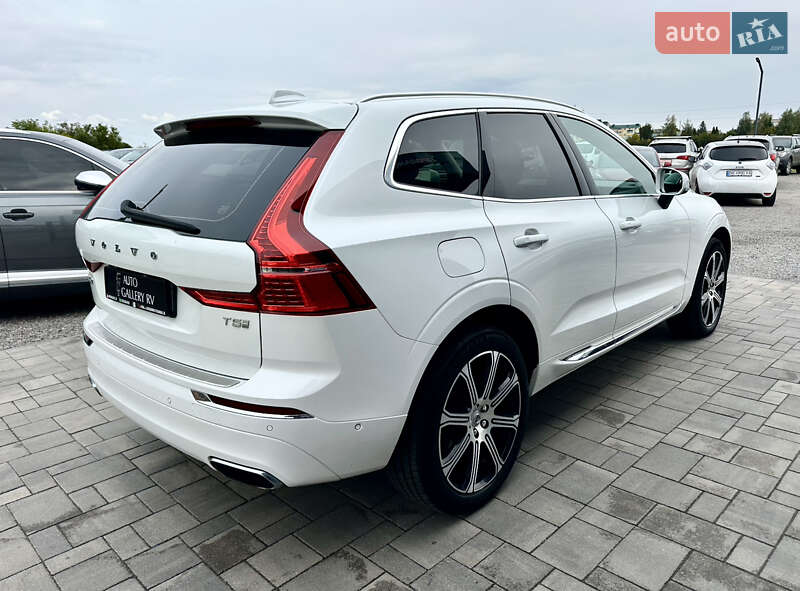 Внедорожник / Кроссовер Volvo XC60 2018 в Ровно