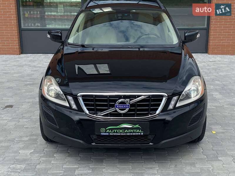 Внедорожник / Кроссовер Volvo XC60 2011 в Киеве