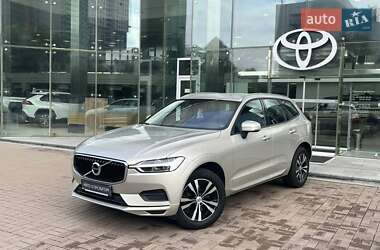 Внедорожник / Кроссовер Volvo XC60 2020 в Киеве