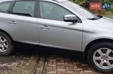 Внедорожник / Кроссовер Volvo XC60 2010 в 