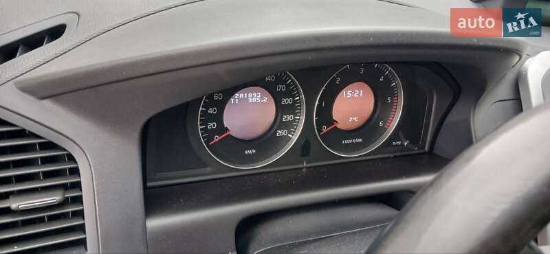 Внедорожник / Кроссовер Volvo XC60 2010 в Дубно