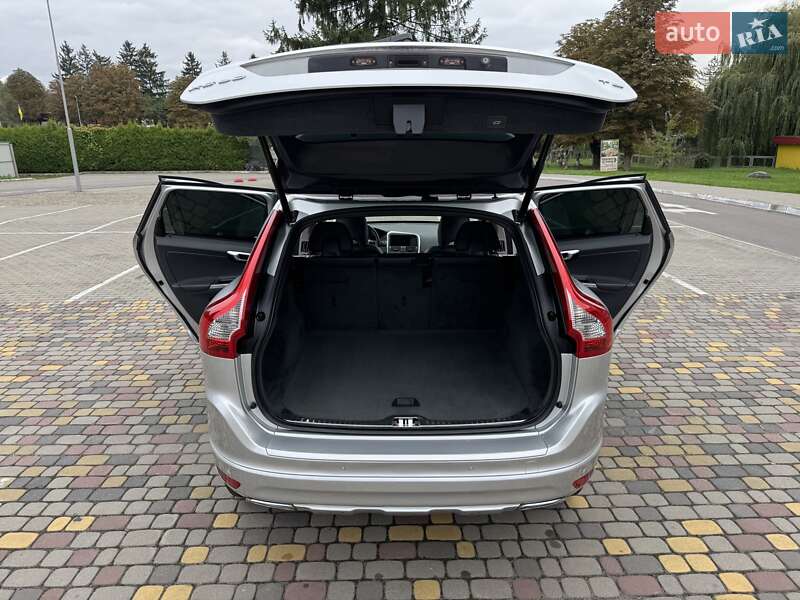 Внедорожник / Кроссовер Volvo XC60 2016 в Луцке