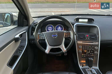 Внедорожник / Кроссовер Volvo XC60 2010 в 