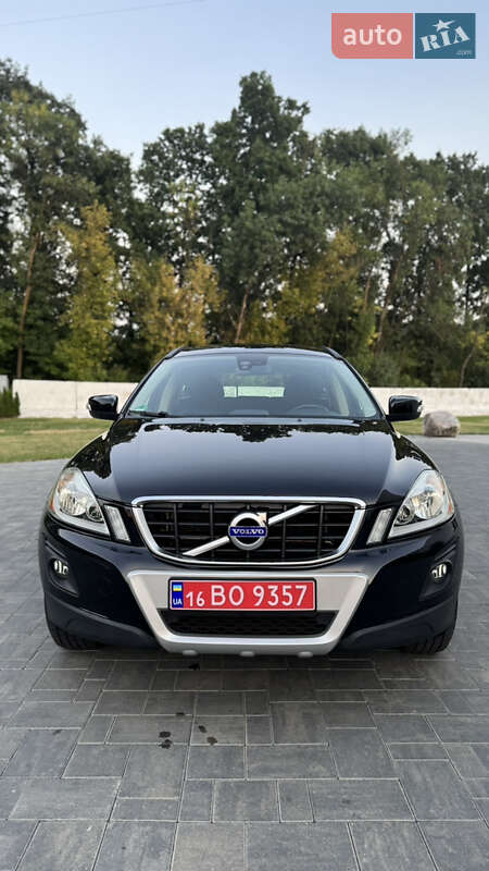 Внедорожник / Кроссовер Volvo XC60 2010 в Луцке