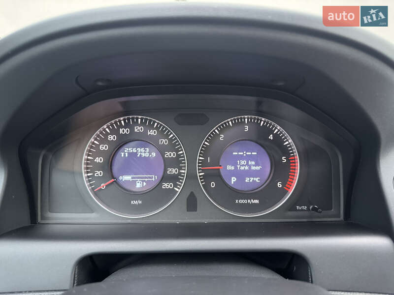 Внедорожник / Кроссовер Volvo XC60 2010 в Луцке