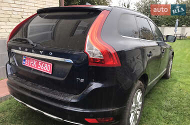 Внедорожник / Кроссовер Volvo XC60 2016 в 