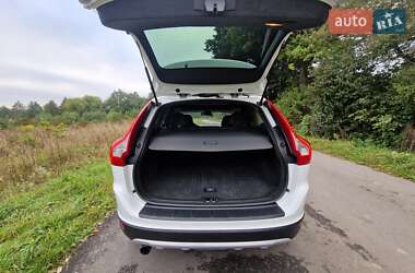Внедорожник / Кроссовер Volvo XC60 2012 в 