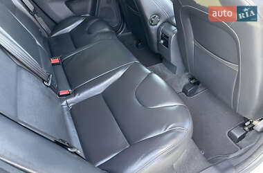 Внедорожник / Кроссовер Volvo XC60 2013 в 