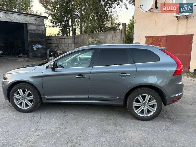 Внедорожник / Кроссовер Volvo XC60 2016 в Житомире