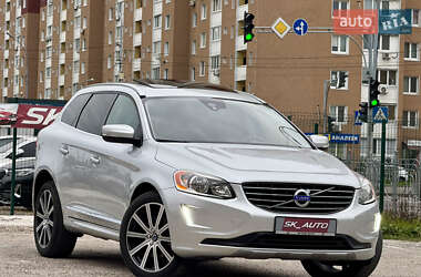 Внедорожник / Кроссовер Volvo XC60 2015 в 