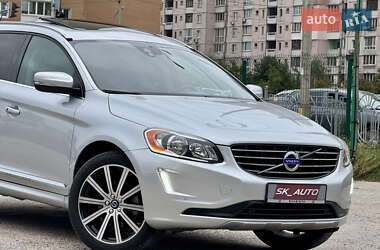Внедорожник / Кроссовер Volvo XC60 2015 в 