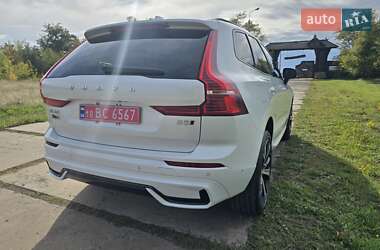 Внедорожник / Кроссовер Volvo XC60 2023 в 
