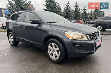 Внедорожник / Кроссовер Volvo XC60 2012 в 