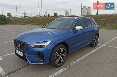 Внедорожник / Кроссовер Volvo XC60 2018 в 