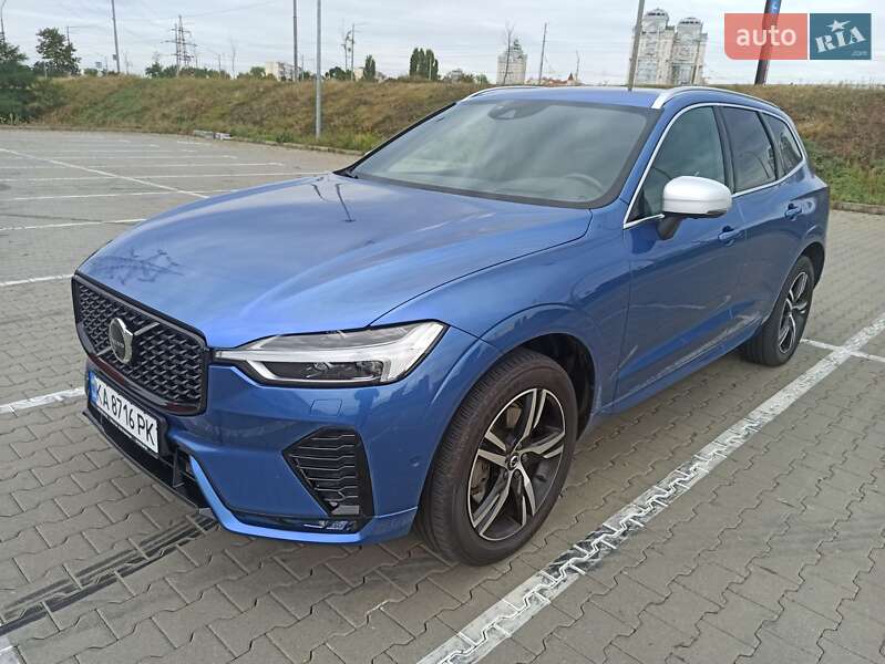 Внедорожник / Кроссовер Volvo XC60 2018 в Киеве