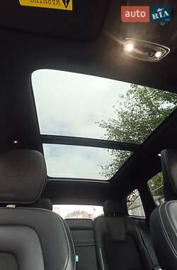 Внедорожник / Кроссовер Volvo XC60 2018 в 