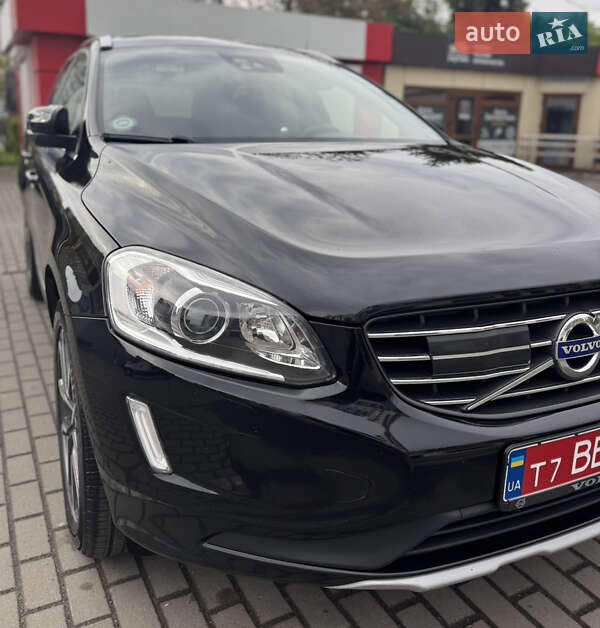 Внедорожник / Кроссовер Volvo XC60 2016 в Луцке