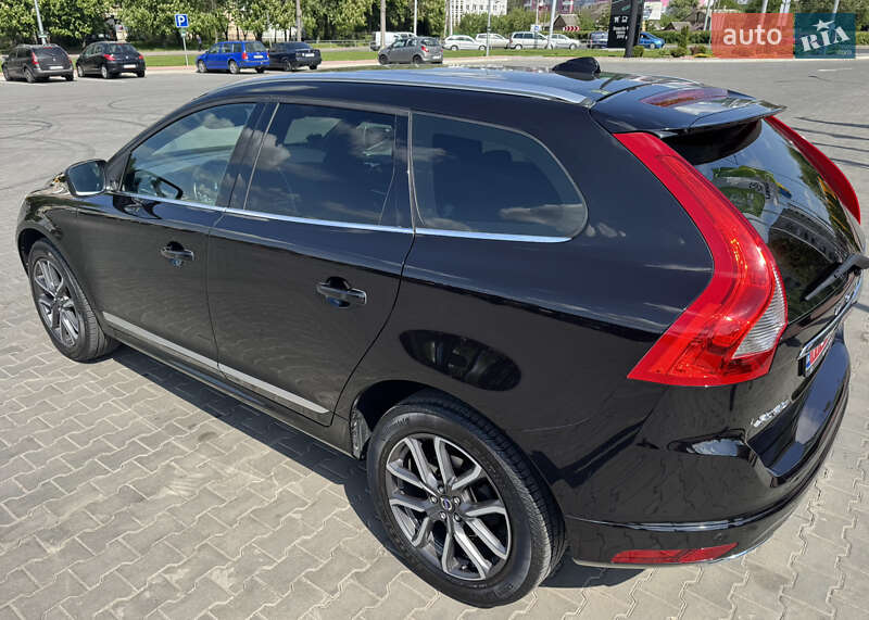 Внедорожник / Кроссовер Volvo XC60 2016 в Луцке