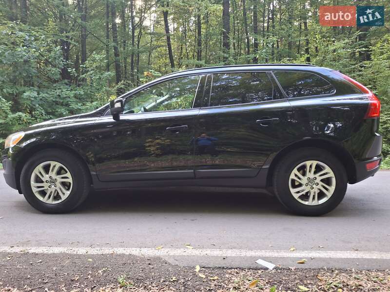 Позашляховик / Кросовер Volvo XC60 2012 в Івано-Франківську