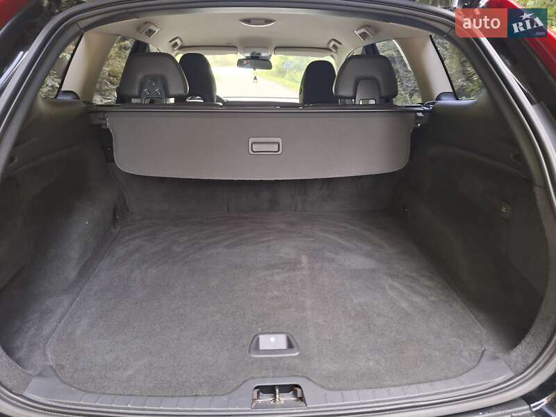 Позашляховик / Кросовер Volvo XC60 2012 в Івано-Франківську