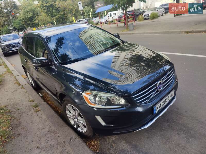 Внедорожник / Кроссовер Volvo XC60 2014 в 
