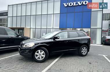 Внедорожник / Кроссовер Volvo XC60 2009 в 