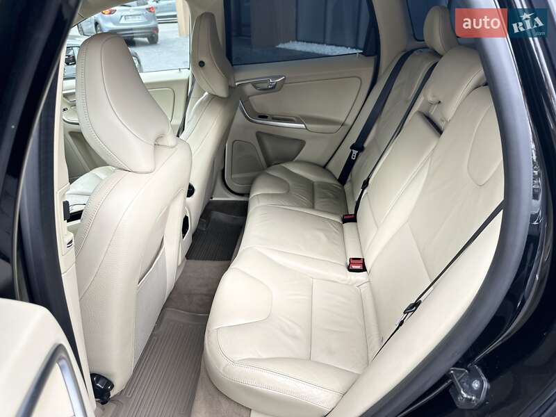 Внедорожник / Кроссовер Volvo XC60 2009 в Одессе