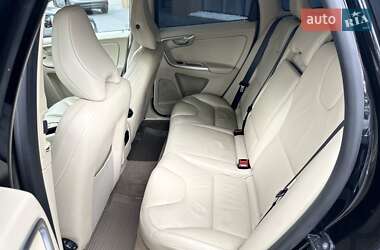 Внедорожник / Кроссовер Volvo XC60 2009 в 