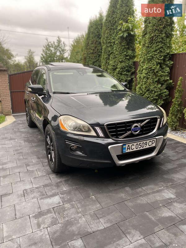 Внедорожник / Кроссовер Volvo XC60 2009 в Луцке