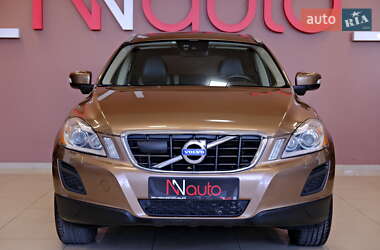 Внедорожник / Кроссовер Volvo XC60 2012 в 
