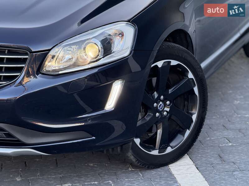 Внедорожник / Кроссовер Volvo XC60 2016 в Львове