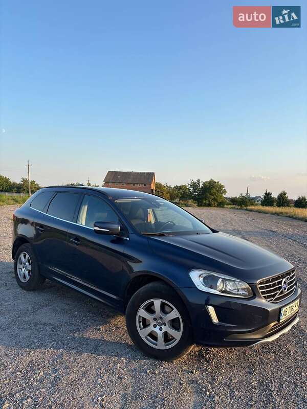 Внедорожник / Кроссовер Volvo XC60 2015 в Виннице фото 12 Внедорожник / Кроссовер Volvo XC60 2015 в Виннице