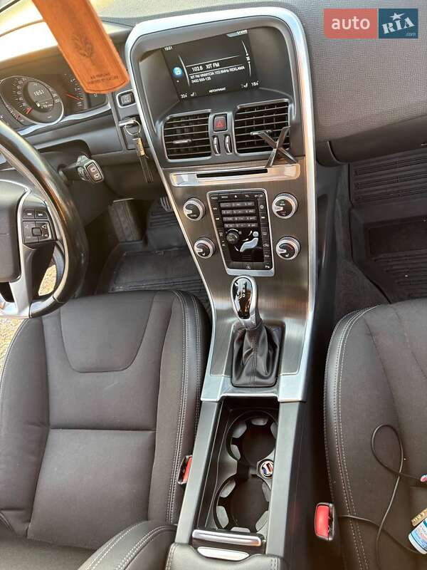 Внедорожник / Кроссовер Volvo XC60 2015 в Виннице фото 16 Внедорожник / Кроссовер Volvo XC60 2015 в Виннице
