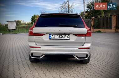 Внедорожник / Кроссовер Volvo XC60 2023 в 