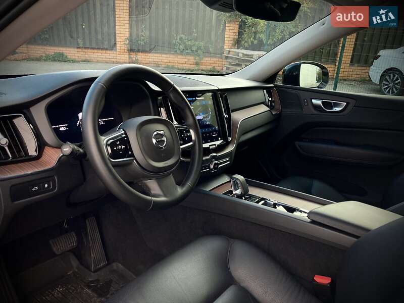 Позашляховик / Кросовер Volvo XC60 2023 в Києві
