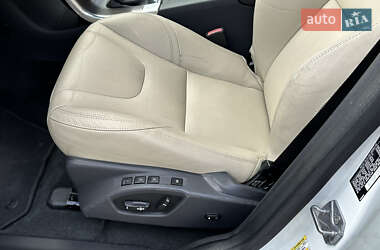Внедорожник / Кроссовер Volvo XC60 2014 в 