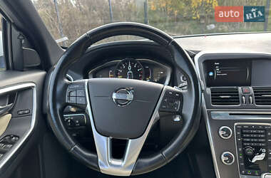 Внедорожник / Кроссовер Volvo XC60 2014 в 