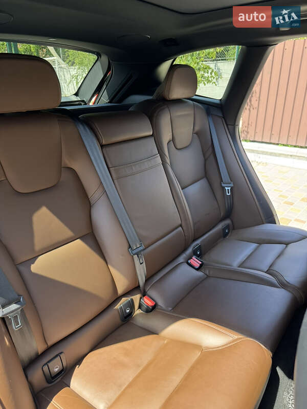 Позашляховик / Кросовер Volvo XC60 2020 в Кременчуці