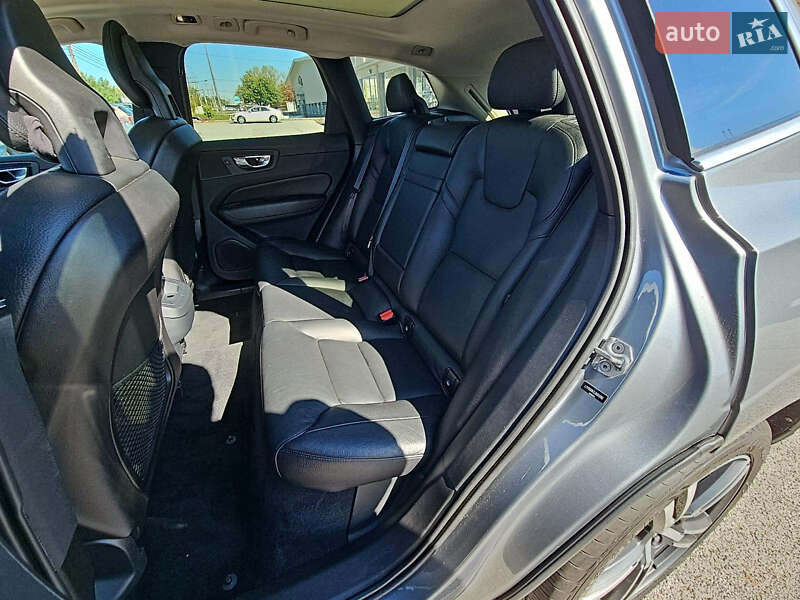 Внедорожник / Кроссовер Volvo XC60 2018 в Львове