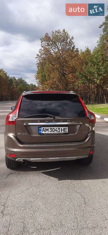 Внедорожник / Кроссовер Volvo XC60 2015 в Коростене