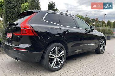 Позашляховик / Кросовер Volvo XC60 2021 в  фото 7 Позашляховик / Кросовер Volvo XC60 2021 в